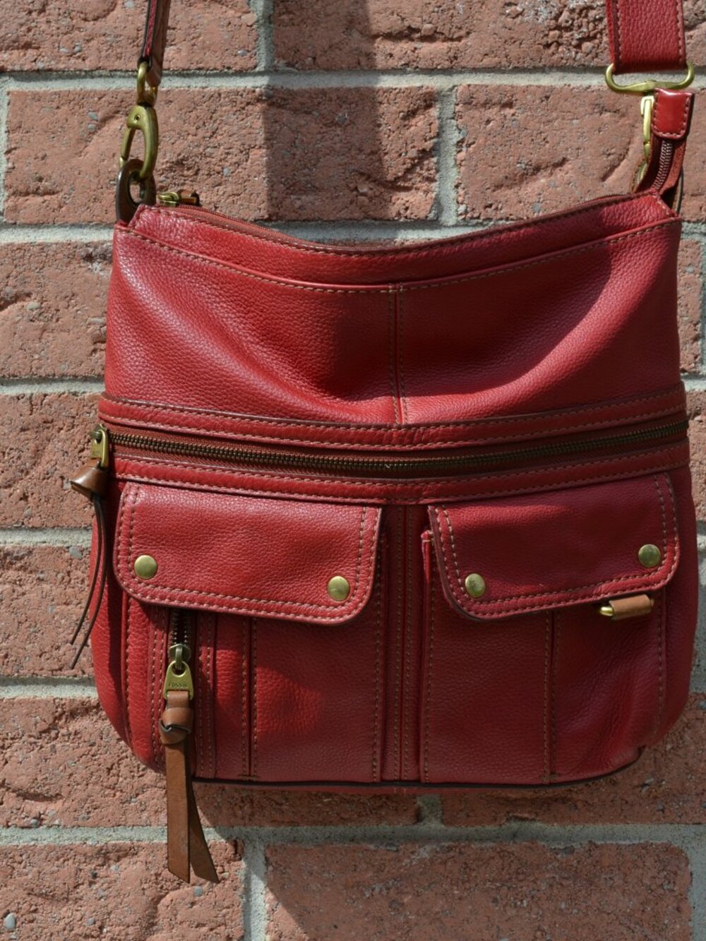 Fossil Red Crossbody Leather Bag, Morgan Traveler model